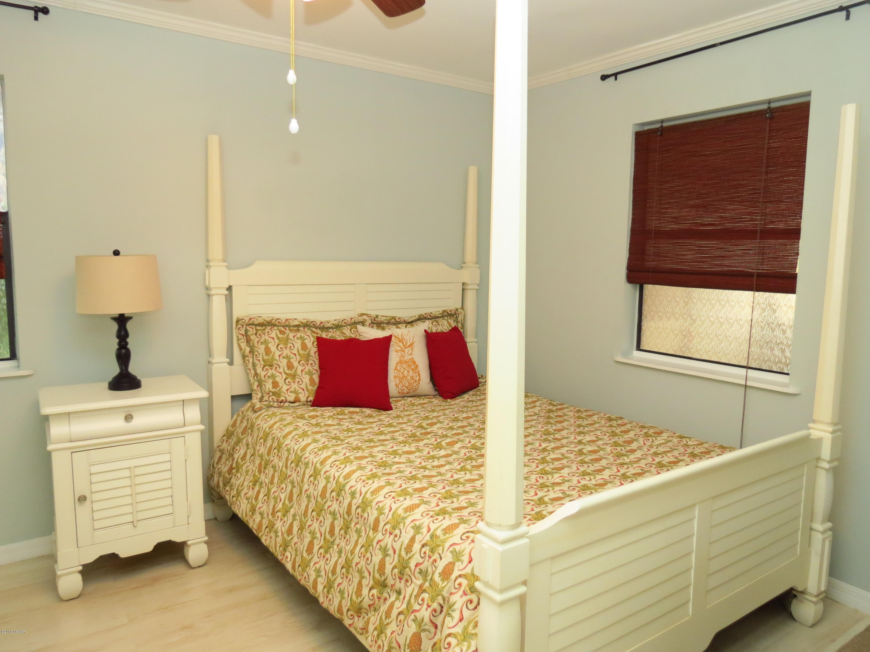 624 Robin Road, Unit A Ormond Beach, FL 32176 - Photo 5 of 31 master bedroom