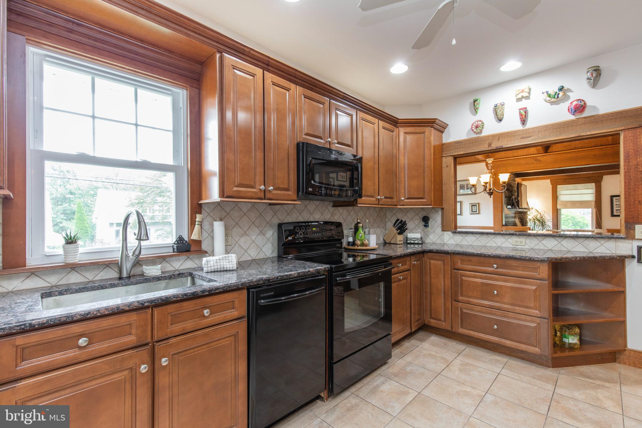248 Bickley Road Glenside, PA 19038 - Photo 9 of 28 KItchen