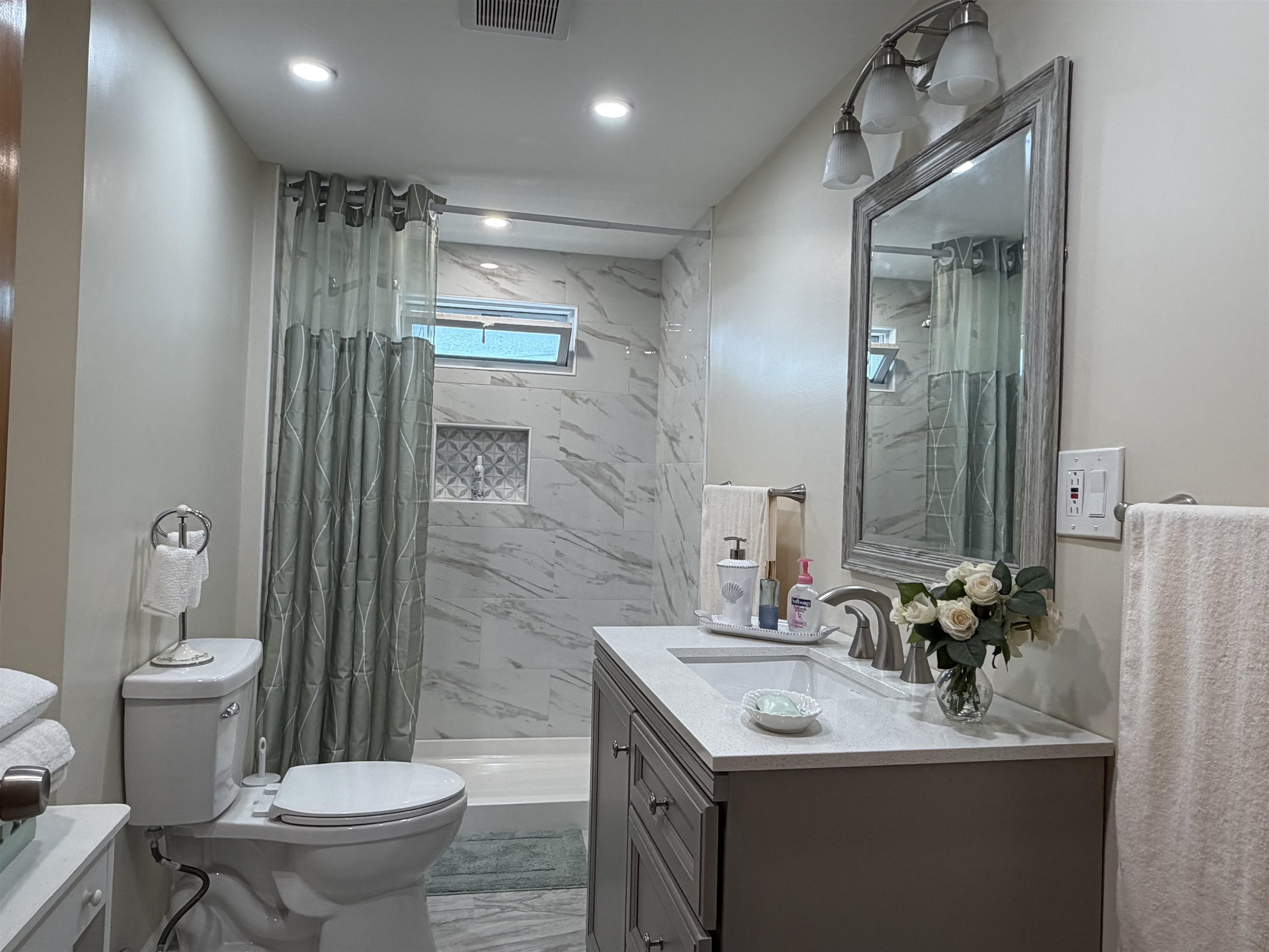 24 Campton Street Hampton, NH 03842 - Photo 12 of 19 Gallery Image 12