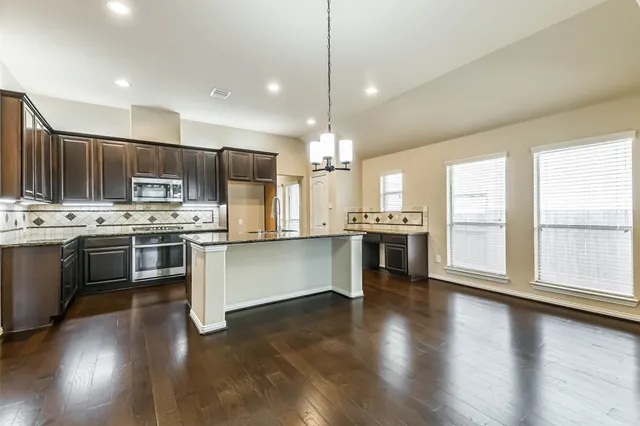 $399,000 | 27527 Caradoc Springs Court, Spring, TX 77386