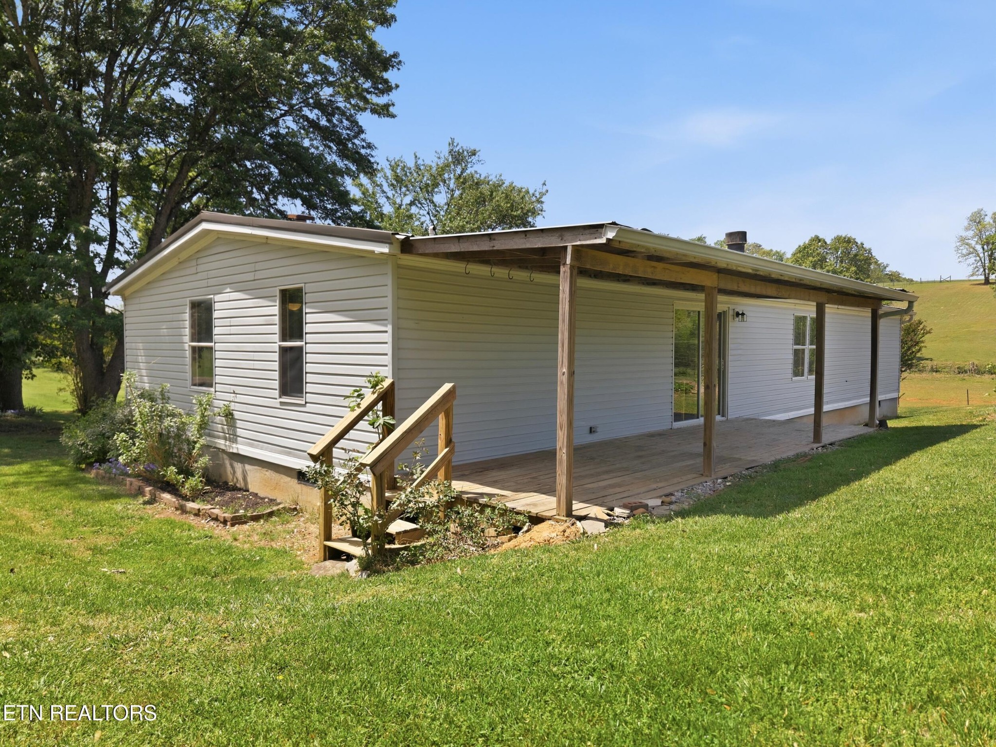 95 Lee Shirley Road Greenback, TN 37742 - Photo 9 of 54 Gallery Image 9