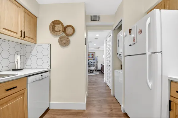 $2,950 | 3589 South Ocean Boulevard, Unit PH909, South Palm Beach, FL 33480