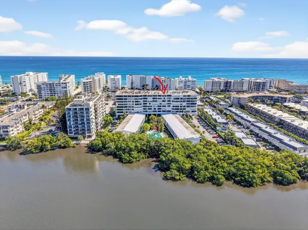 $2,950 | 3589 South Ocean Boulevard, Unit PH909, South Palm Beach, FL 33480