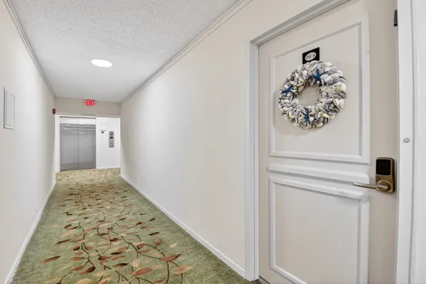 $2,950 | 3589 South Ocean Boulevard, Unit PH909, South Palm Beach, FL 33480
