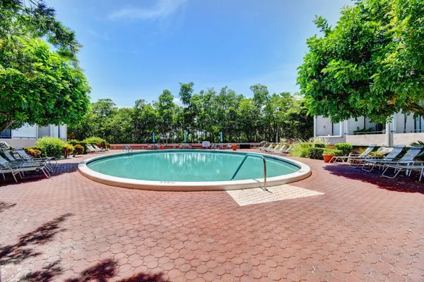 $2,950 | 3589 South Ocean Boulevard, Unit PH909, South Palm Beach, FL 33480