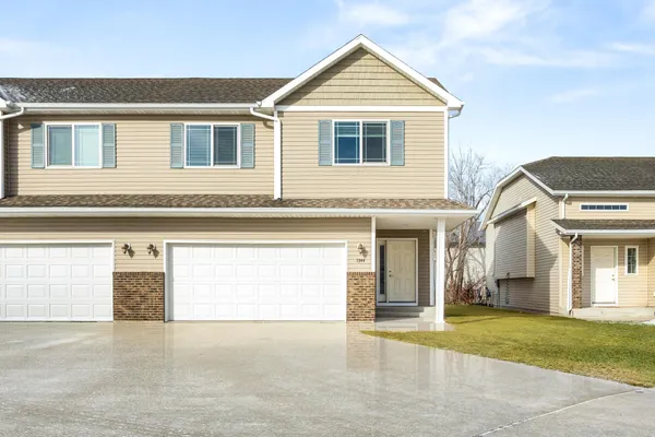$279,000 | 1344 13th Street West, West Fargo, ND 58078