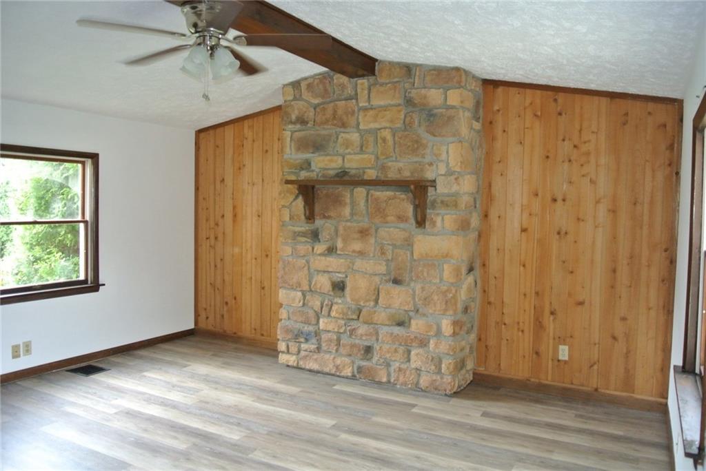 231-233 Old Mill Road Apollo, PA 15613 - Photo 6 of 19 Gallery Image 6