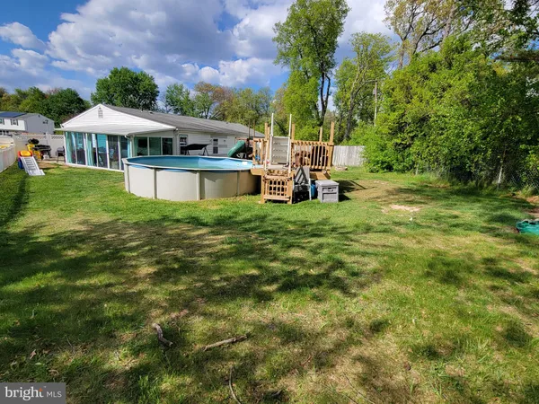 $340,000 | 1090 Notley Court, Pasadena, MD 21122