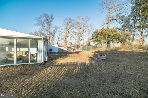 $340,000 | 1090 Notley Court, Pasadena, MD 21122