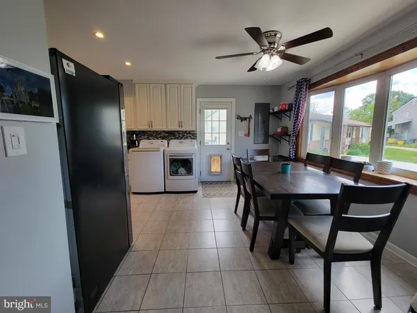 $340,000 | 1090 Notley Court, Pasadena, MD 21122