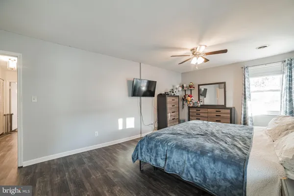$340,000 | 1090 Notley Court, Pasadena, MD 21122