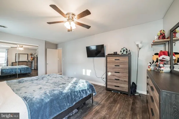 $340,000 | 1090 Notley Court, Pasadena, MD 21122
