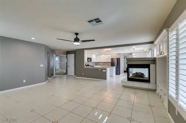 $3,965 | 685 Lynmar Court, Henderson, NV 89052