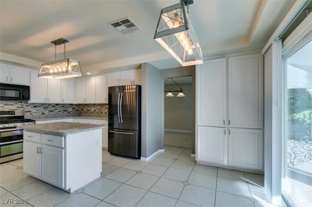 $3,965 | 685 Lynmar Court, Henderson, NV 89052