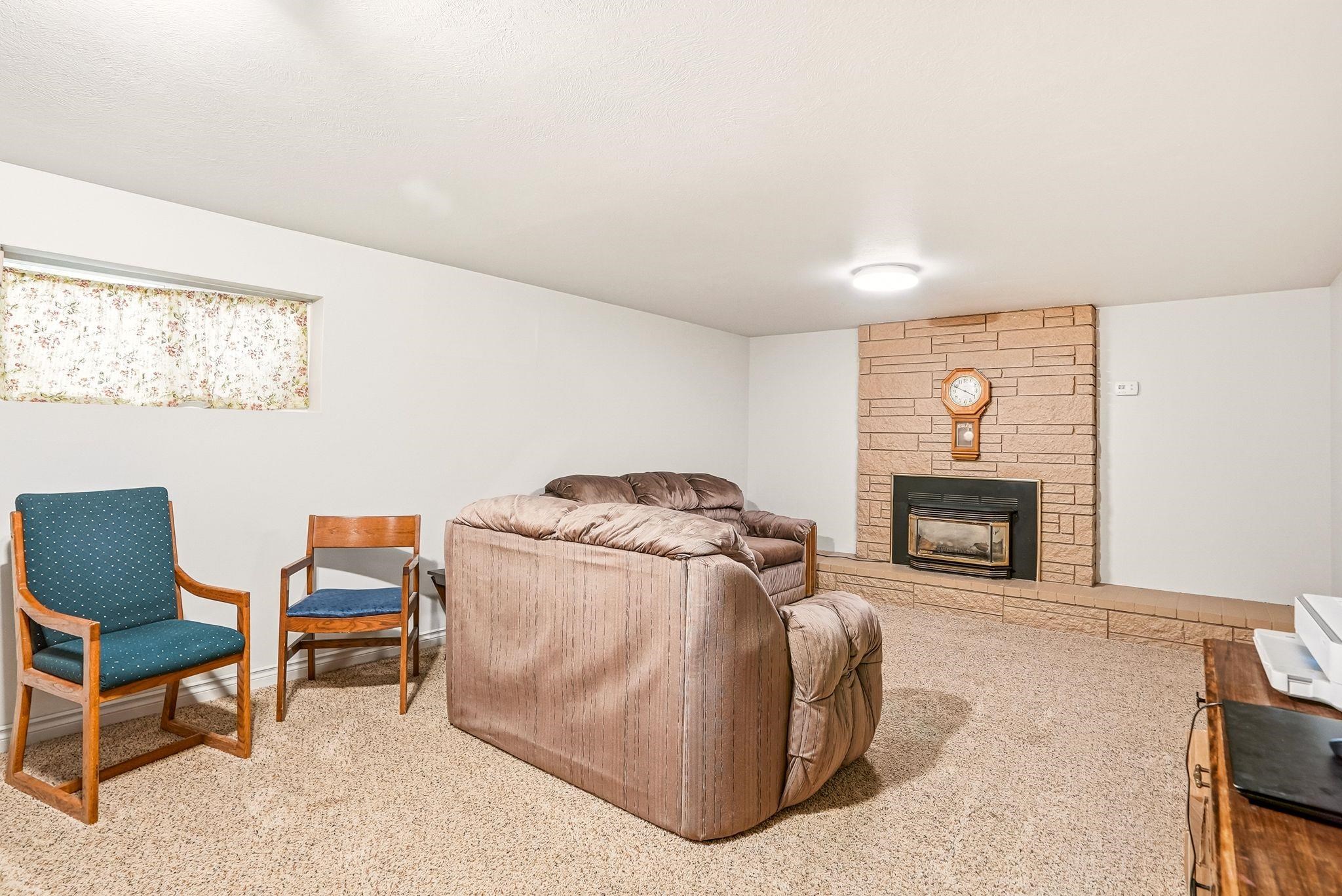 735 Clover Street Cheney, WA 99004 - Photo 19 of 38