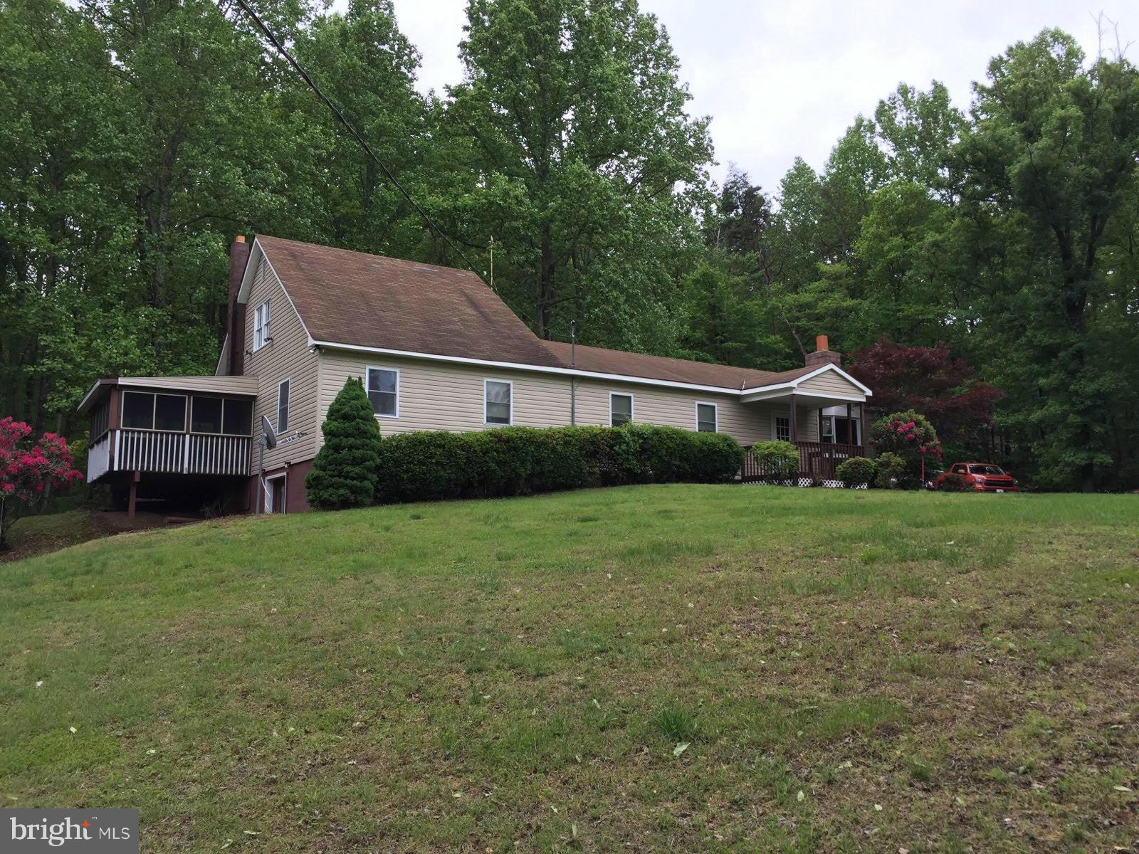 9555 Ada Road Marshall, VA 20115 - Photo 1 of 1 Welcome Home!