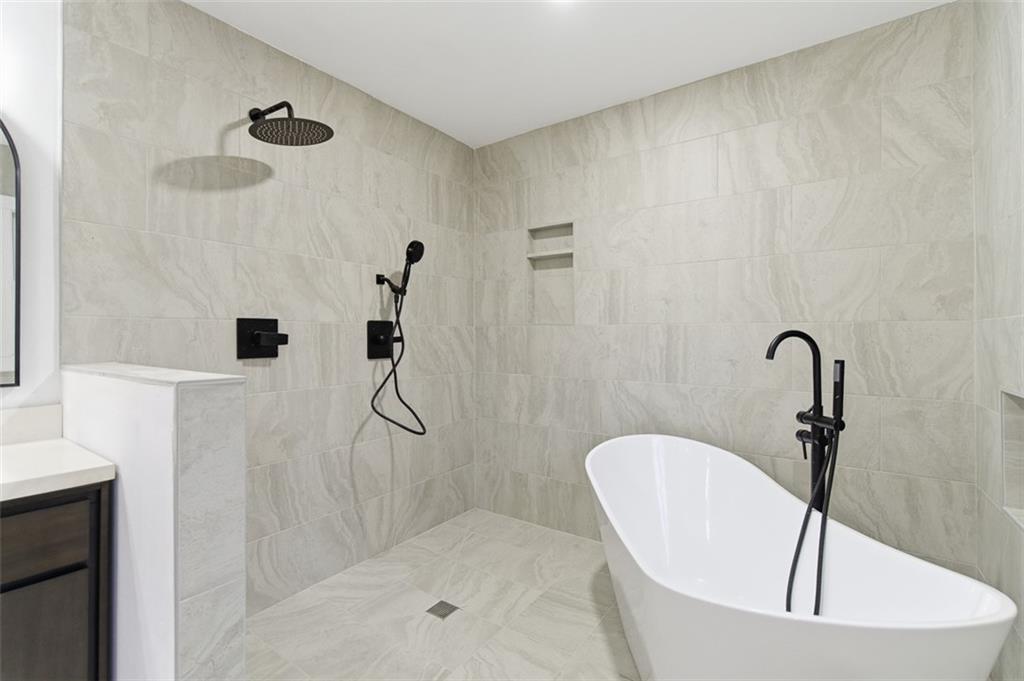 2543 Fontaine Circle Decatur, GA 30032 - Photo 21 of 31