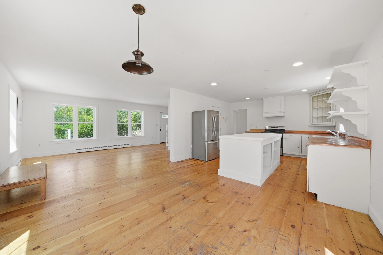 14 Essex Road Nantucket, MA 02554 - Photo 6 of 17 Front House