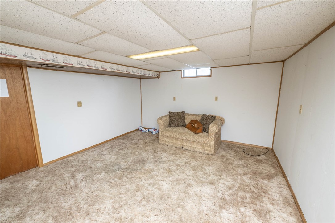 1912 North Sunny Ridge Road Dayton, OH 45414 - Photo 24 of 37