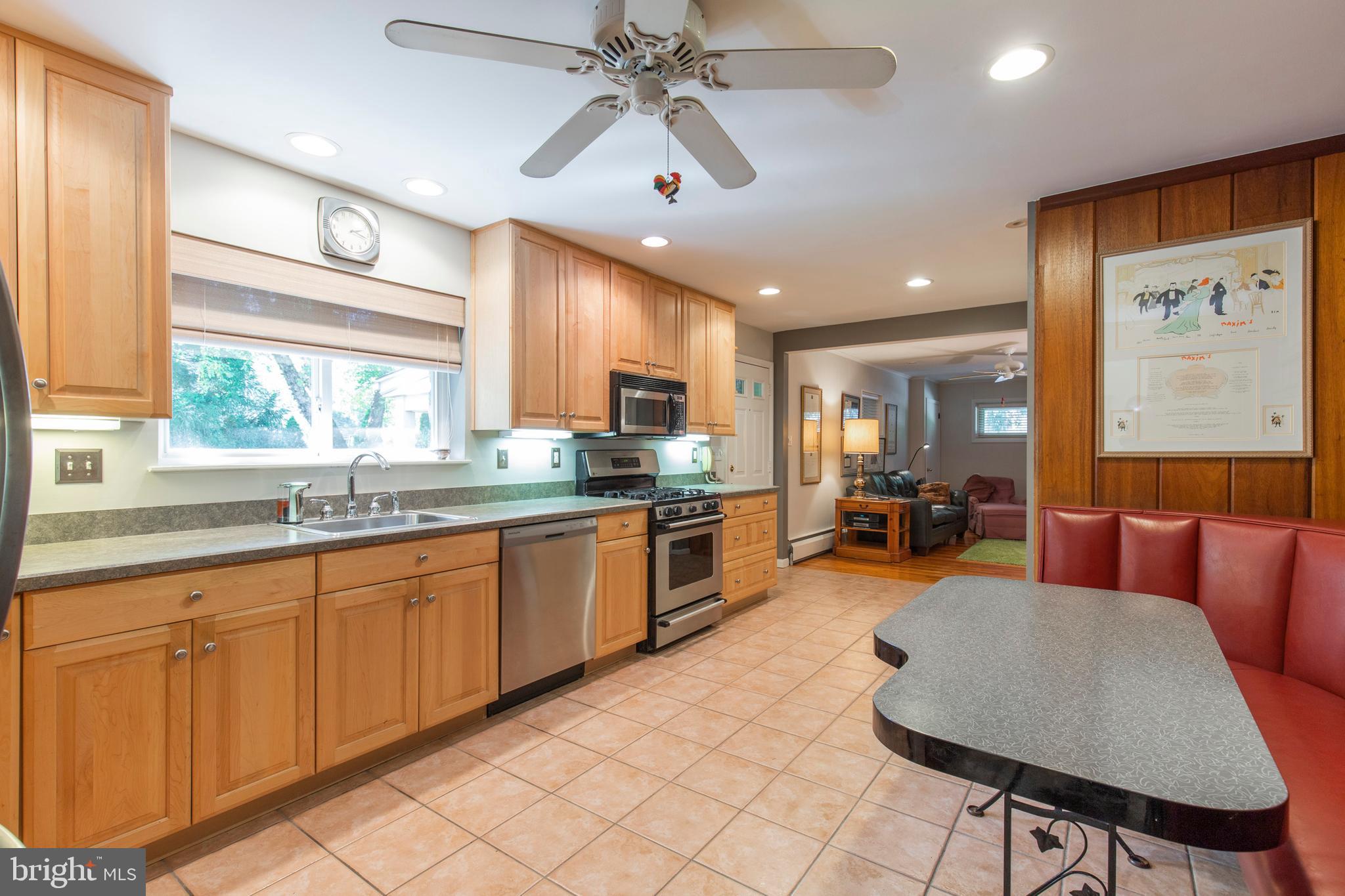 725 South Providence Road Wallingford, PA 19086 - Photo 10 of 49 Gallery Image 10