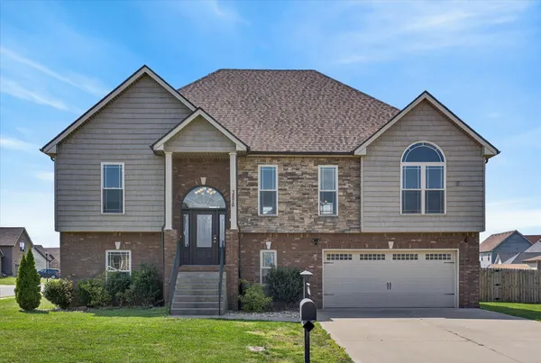 $465,000 | 3876 Maliki Drive, Clarksville, TN 37042