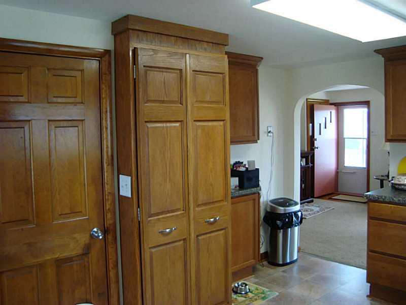 Kitchen. 