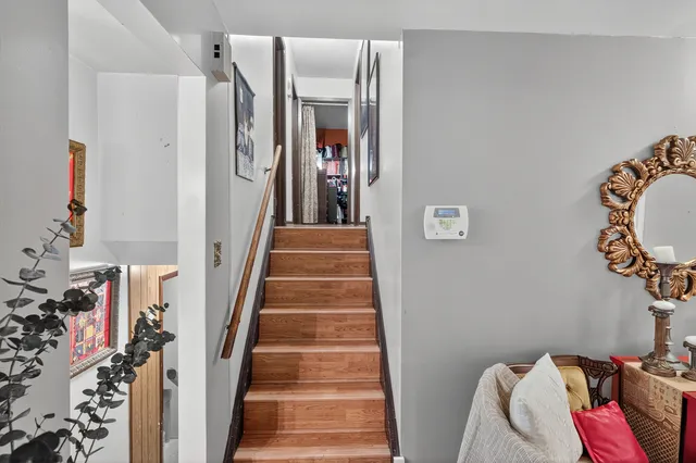 $165,000 | 18038 Juneway Court, Country Club Hills, IL 60478