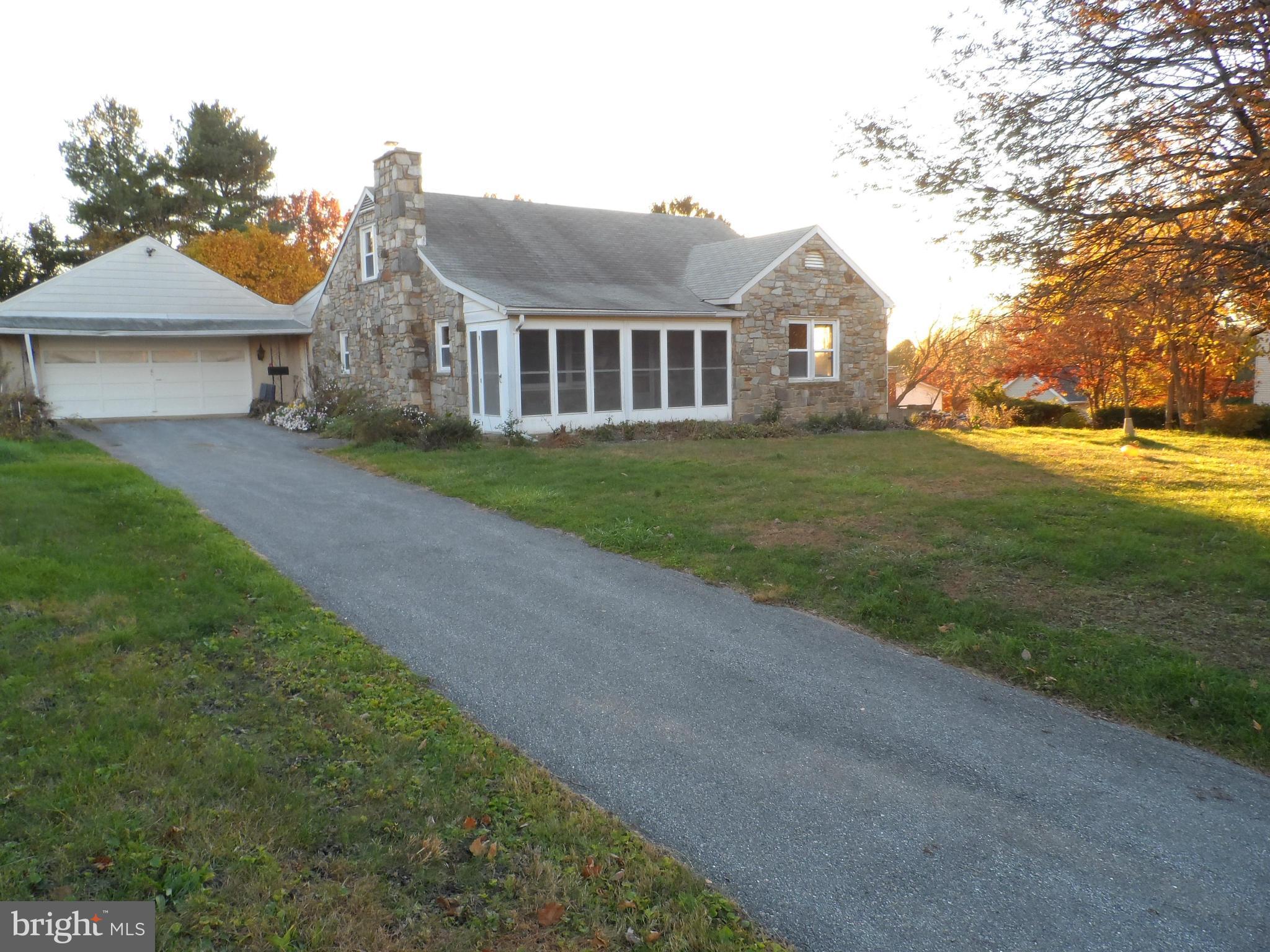 313 Hook Road Westminster, MD 21157 - Photo 1 of 19 Exterior (Front)