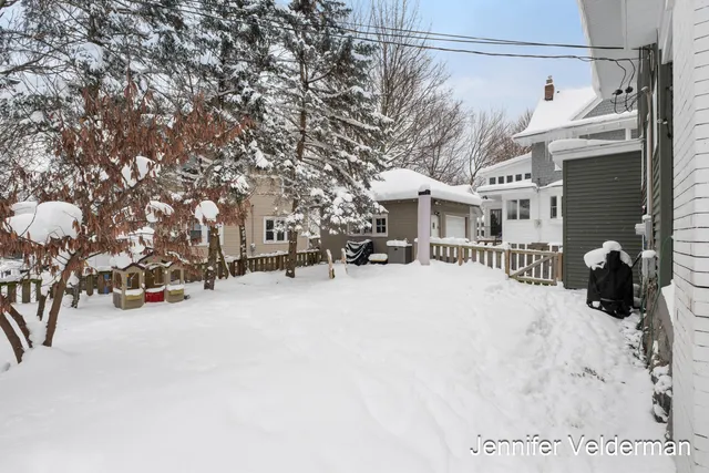 $474,900 | 1256 Hope Street Southeast, Grand Rapids, MI 49506