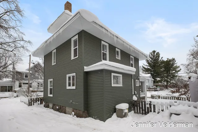 $474,900 | 1256 Hope Street Southeast, Grand Rapids, MI 49506