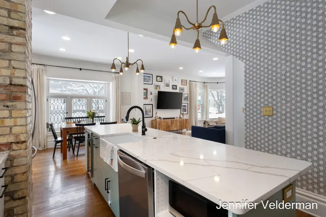 $474,900 | 1256 Hope Street Southeast, Grand Rapids, MI 49506