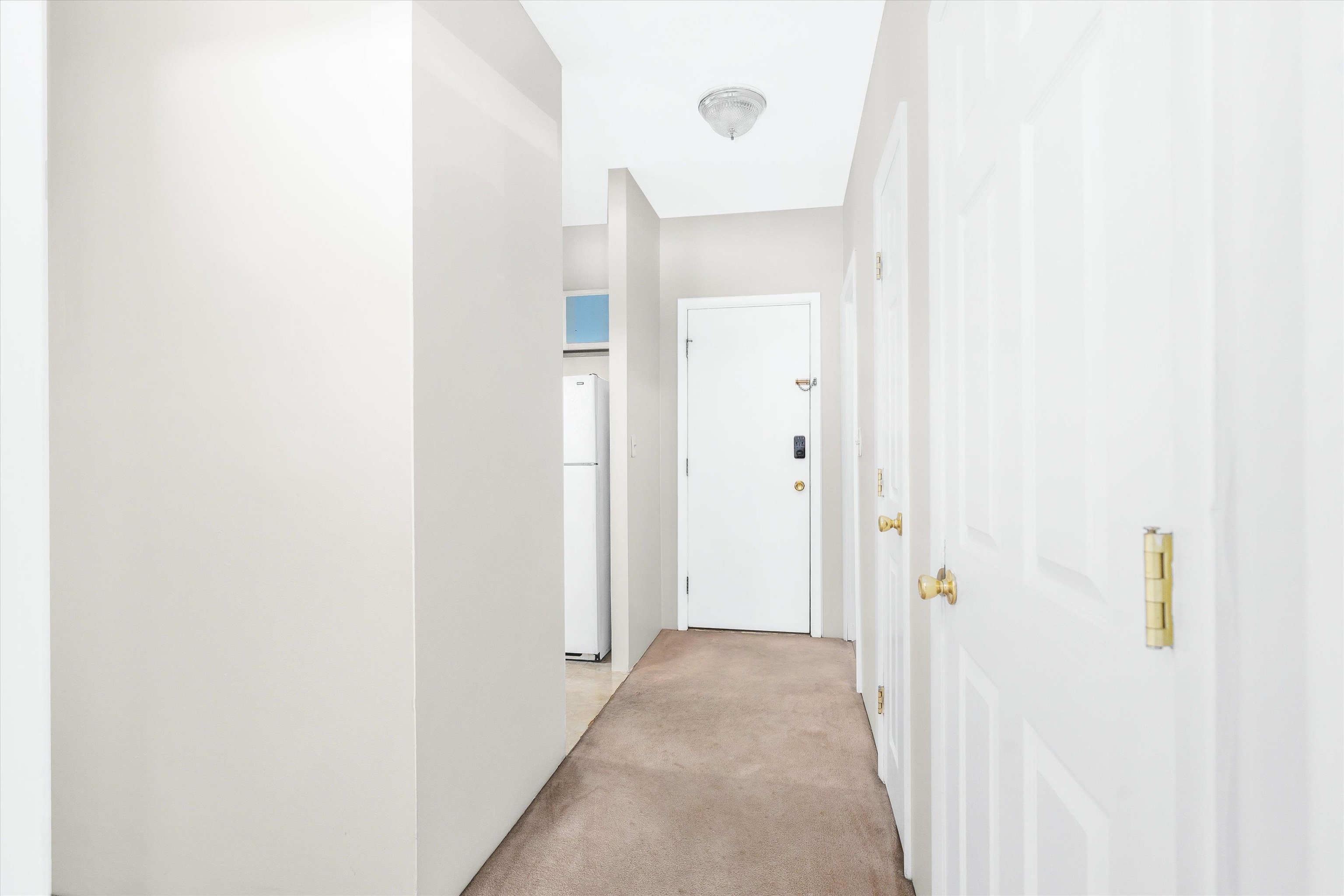 4 Strawberry Bank Road, Unit 16 Nashua, NH 03062 - Photo 8 of 19