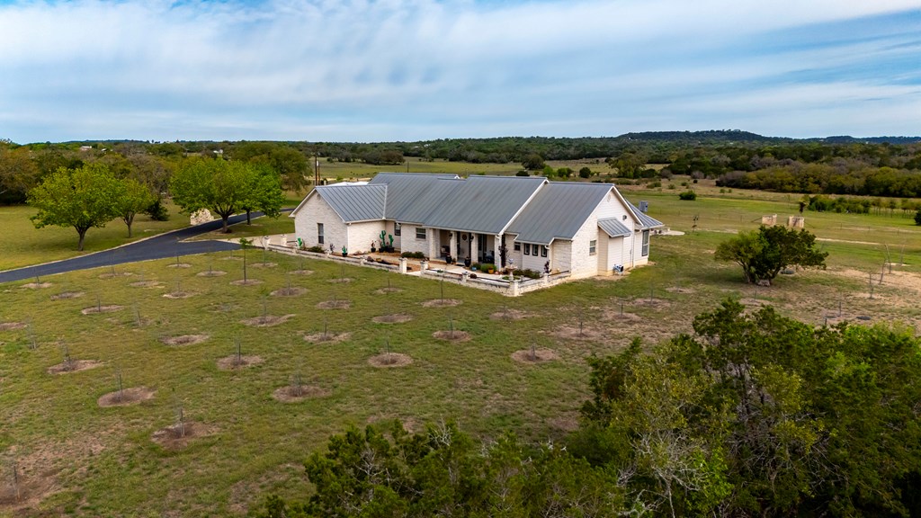 360 Bluff Creek Road North Center Point, TX 78010 - Photo 46 of 64