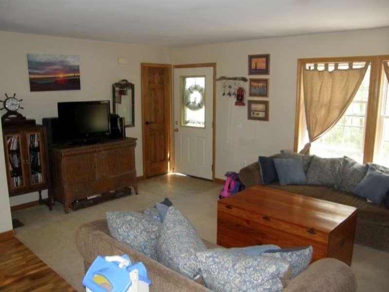 70 West Bard Road Muskegon, MI 49445 - Photo 8 of 18 P1010005