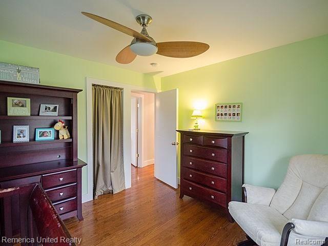 28025 Quail Hollow Road Farmington Hills, MI 48331 - Photo 27 of 38