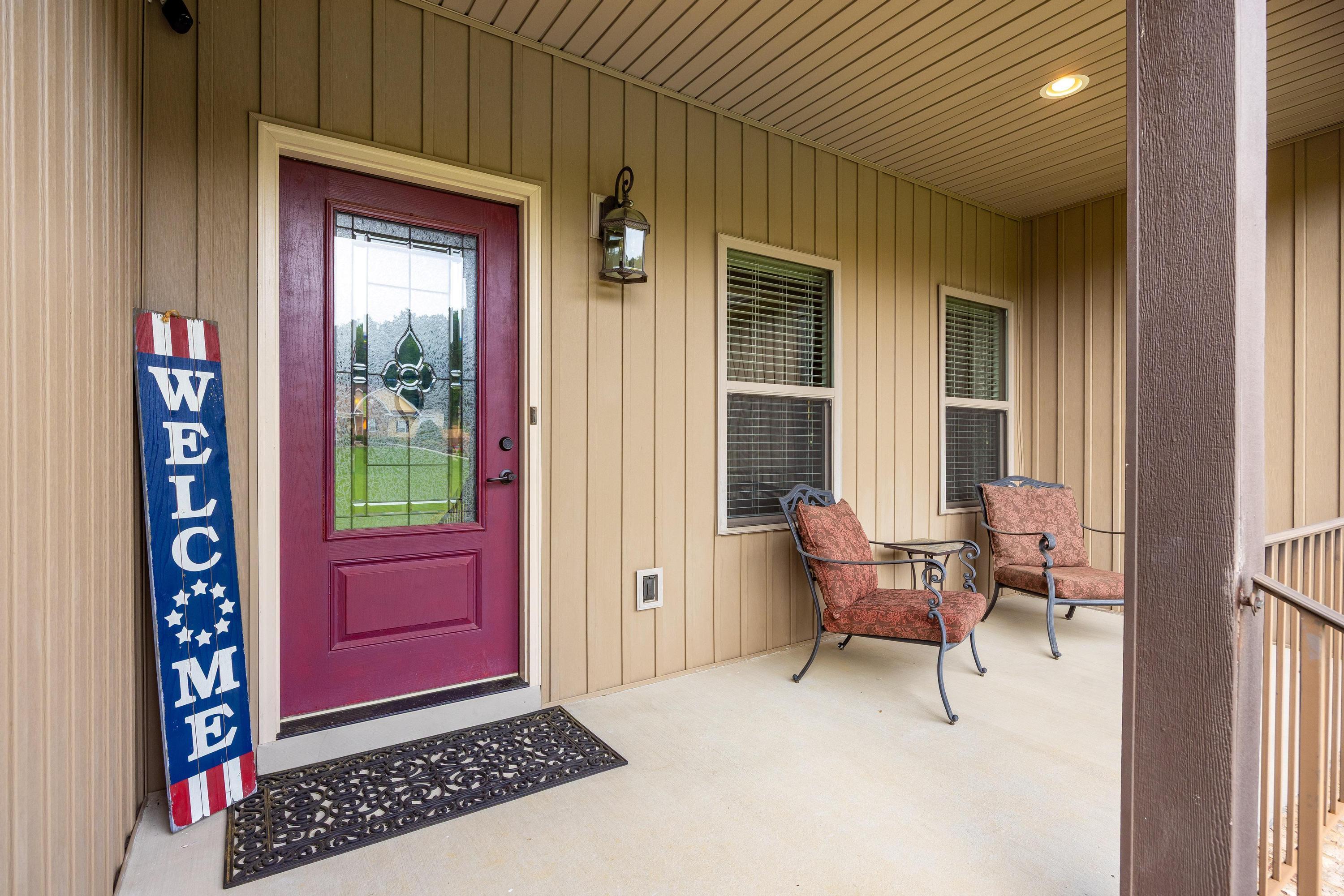 337 Broken Arrow Lane Southwest Cleveland, TN 37311 - Photo 3 of 64 2025_06_June_337_Broken_Arrow_Ln_SW_0003