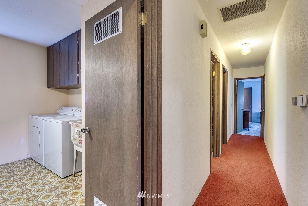3084 Rocky Point Road Northwest Bremerton, WA 98312 - Photo 19 of 25 Gallery Image 19