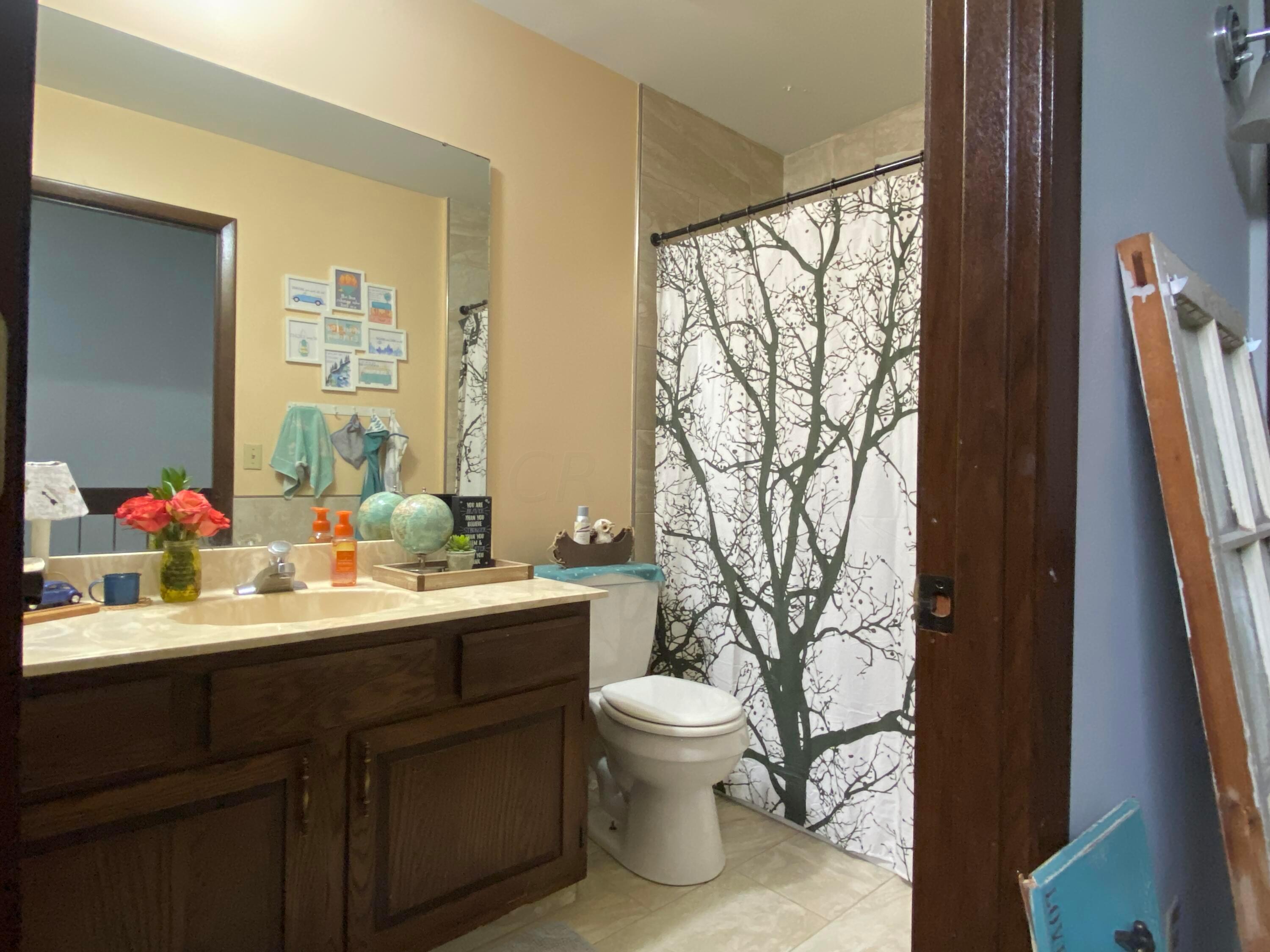 2072 Quail Ridge Street Columbus, OH 43229 - Photo 11 of 11 Gallery Image 11