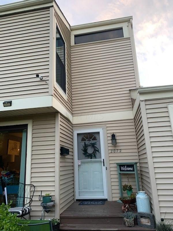 2072 Quail Ridge Street Columbus, OH 43229 - Photo 3 of 11 Gallery Image 3