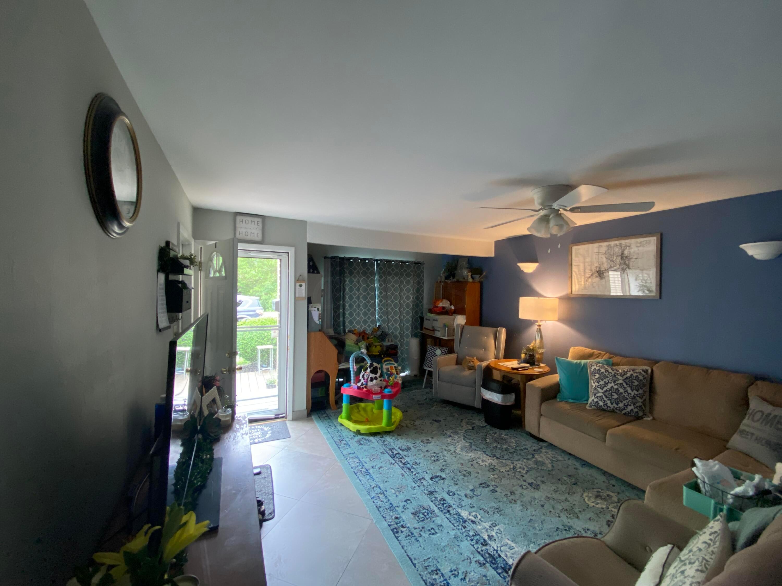 2072 Quail Ridge Street Columbus, OH 43229 - Photo 5 of 11 Gallery Image 5
