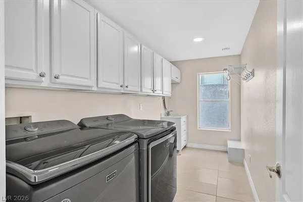 $925,000 | 95 Teton Pines Drive, Henderson, NV 89074
