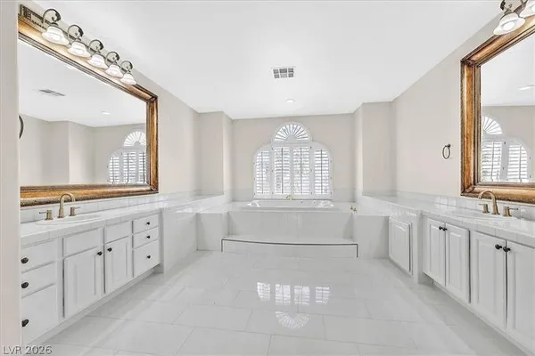 $925,000 | 95 Teton Pines Drive, Henderson, NV 89074