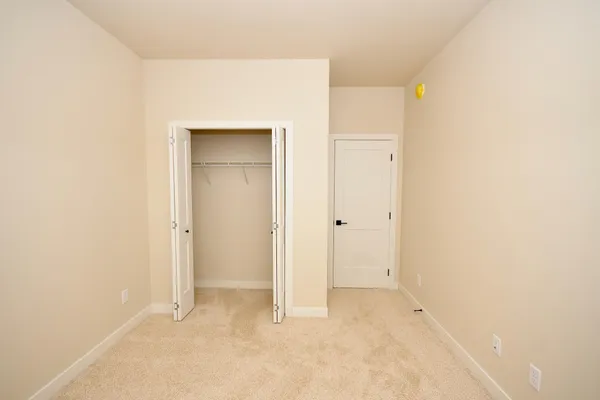 $391,468 | 6282 87th Avenue South, Horace, ND 58047