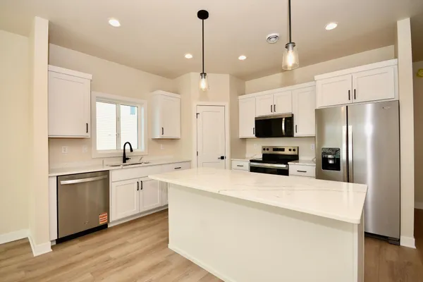 $391,468 | 6282 87th Avenue South, Horace, ND 58047