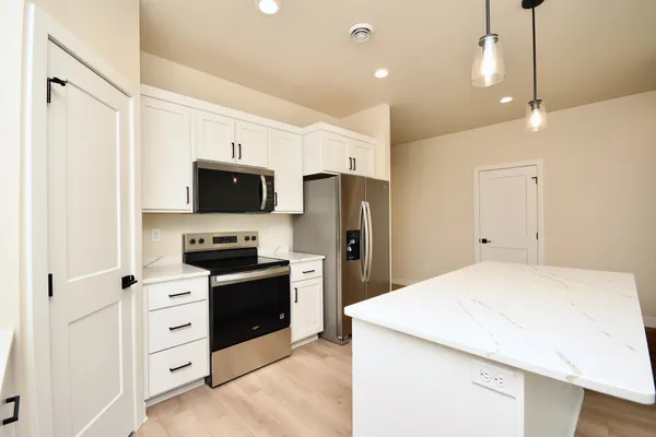 $391,468 | 6282 87th Avenue South, Horace, ND 58047