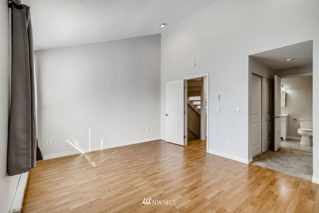 1850 Grant Avenue South, Unit C2 Renton, WA 98055 - Photo 14 of 27