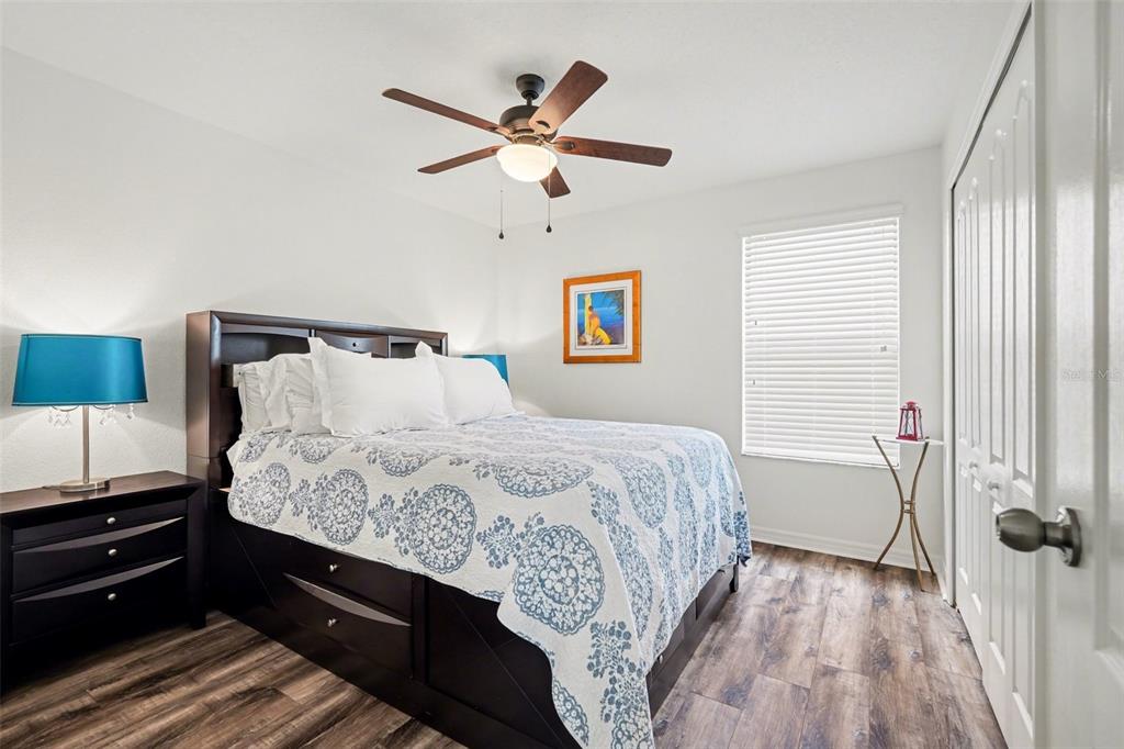 1606 Acadia Harbor Place Brandon, FL 33511 - Photo 24 of 38 a bedroom with a bed and a window
