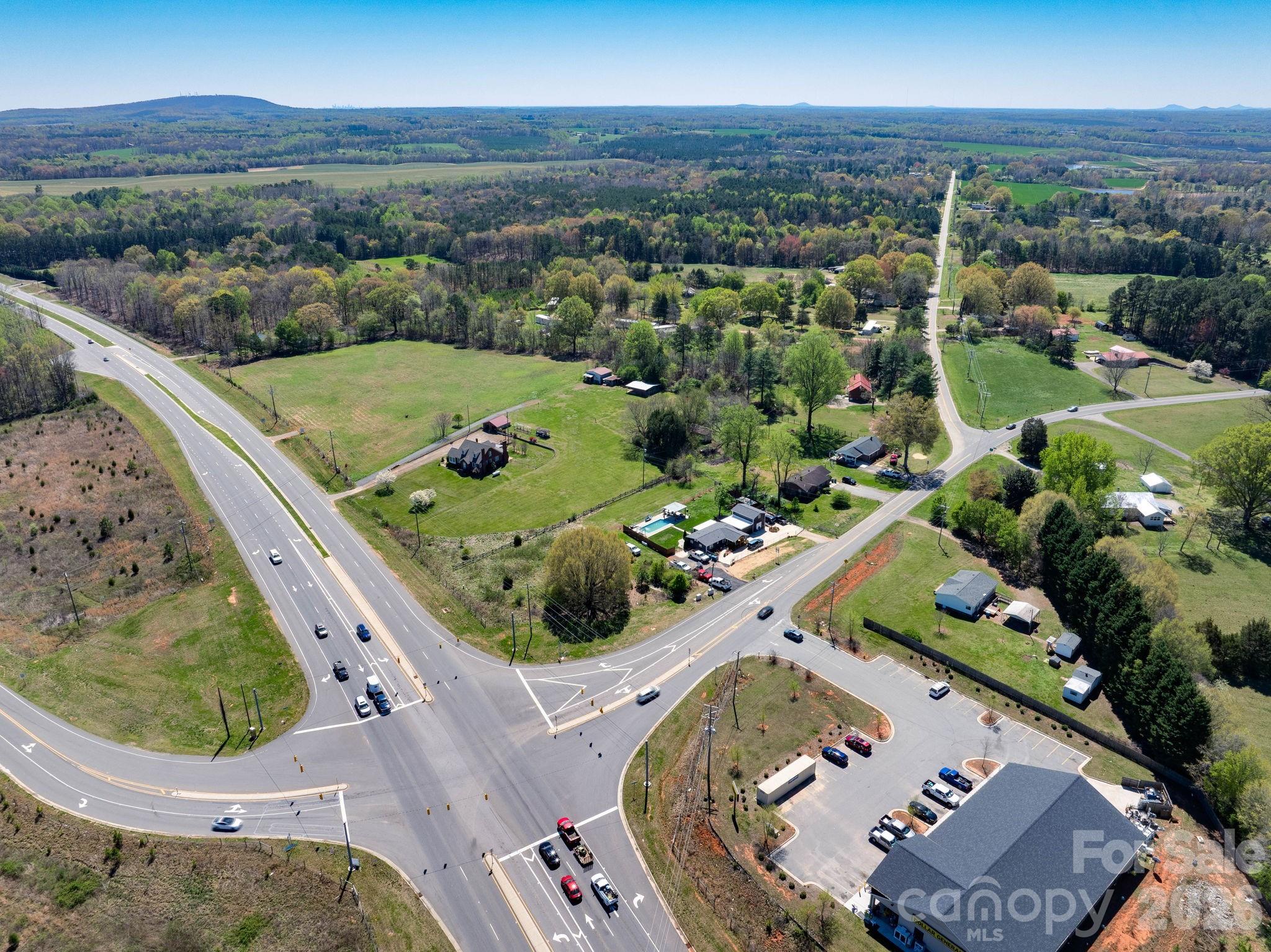 2414 North Olivers Cross Road Newton, NC 28658 - Photo 27 of 31