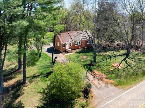 $150,000 | 2414 North Olivers Cross Road, Newton, NC 28658