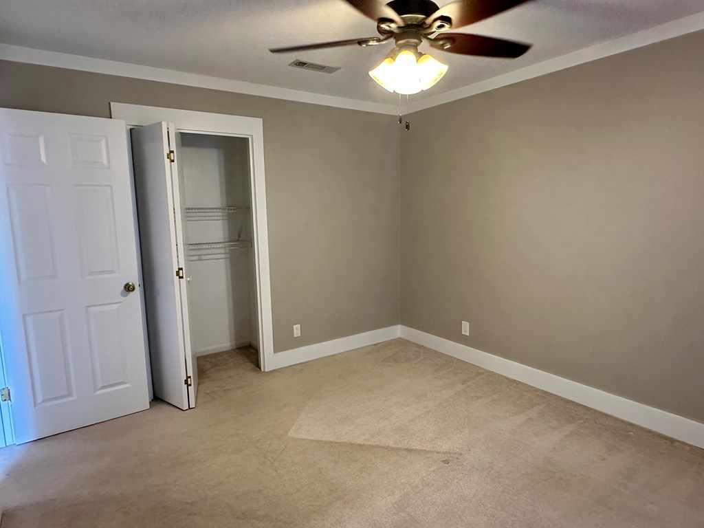 426 Walker Road Ozark, AL 36360 - Photo 8 of 37